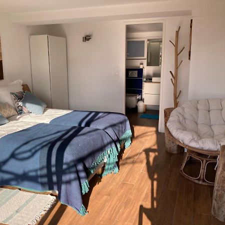 Bed,Kitchen And Swimming Pool Villa Esterel Saint-Raphael (Var) Exterior foto